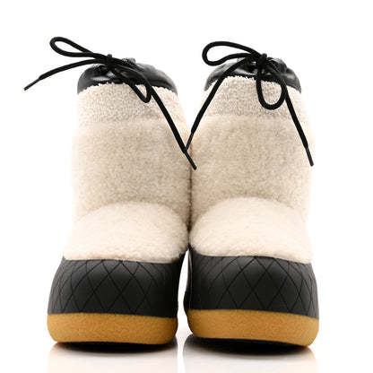 Chanel Tweed Shearling Sheepskin Drawstring Snow Ankle Boots 36 White 3 of 11