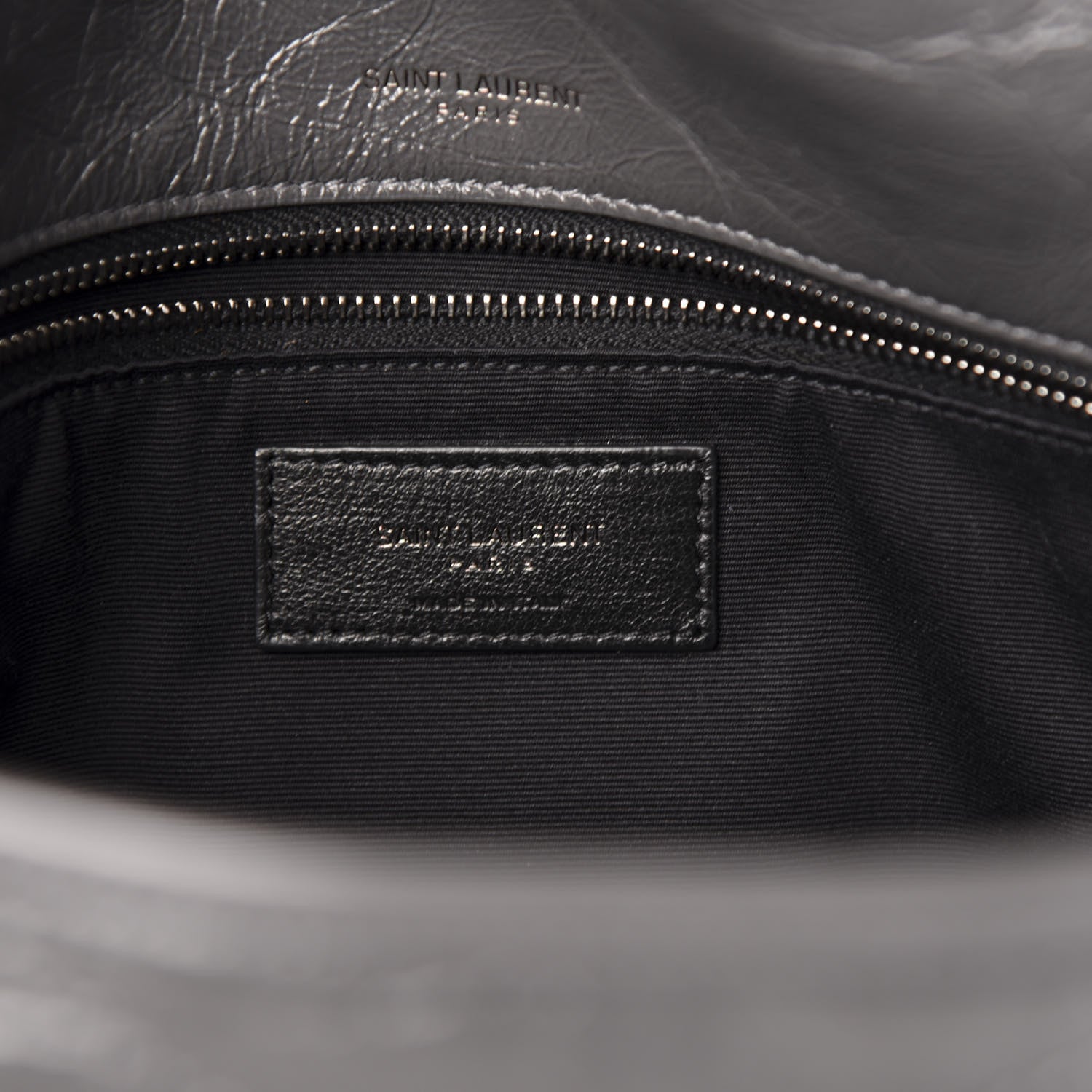 Saint Laurent Crinkled Calfskin Matelasse Monogram Medium Niki Chain Satchel Storm 9 of 14