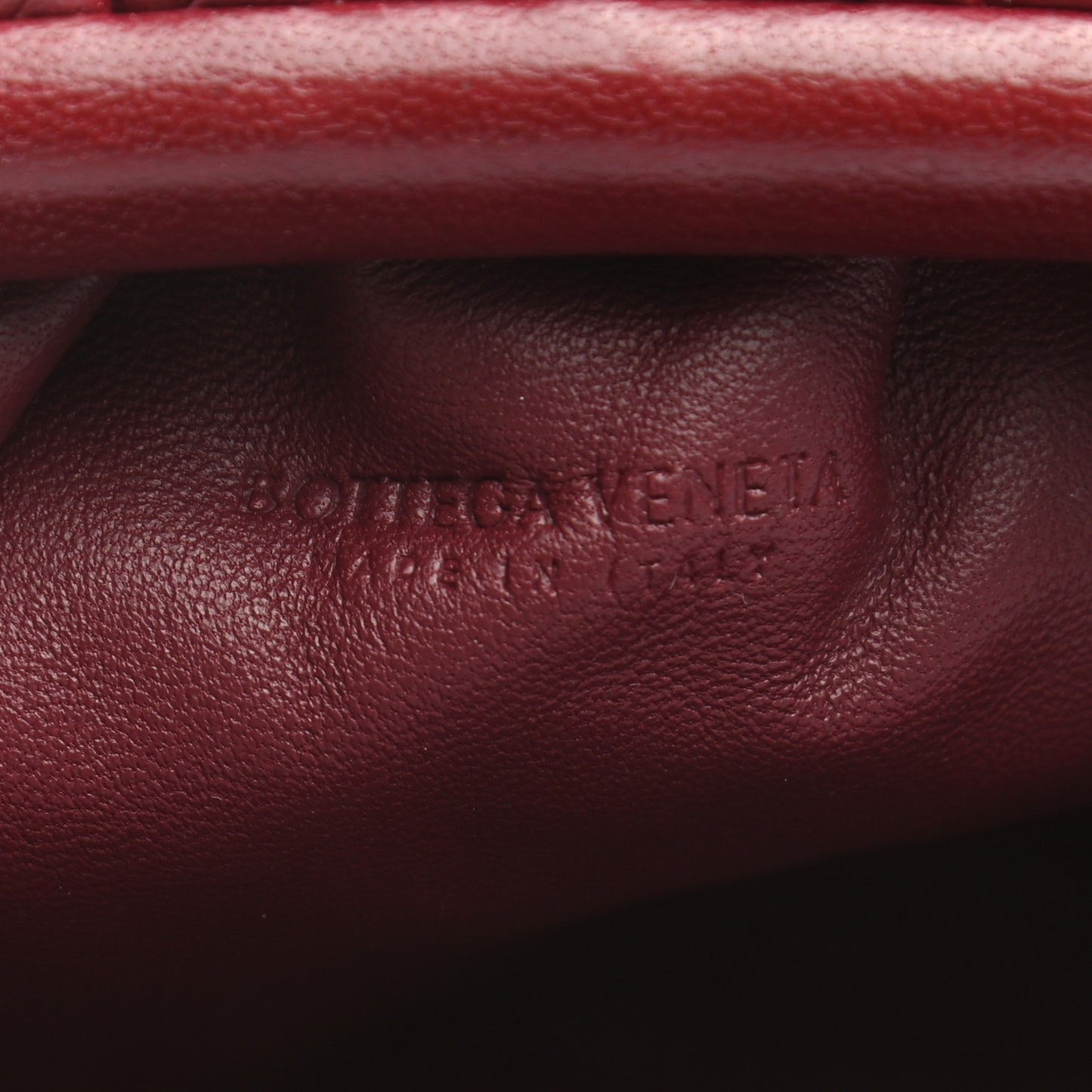 Nappa Intrecciato The Mini Pouch Bordeaux