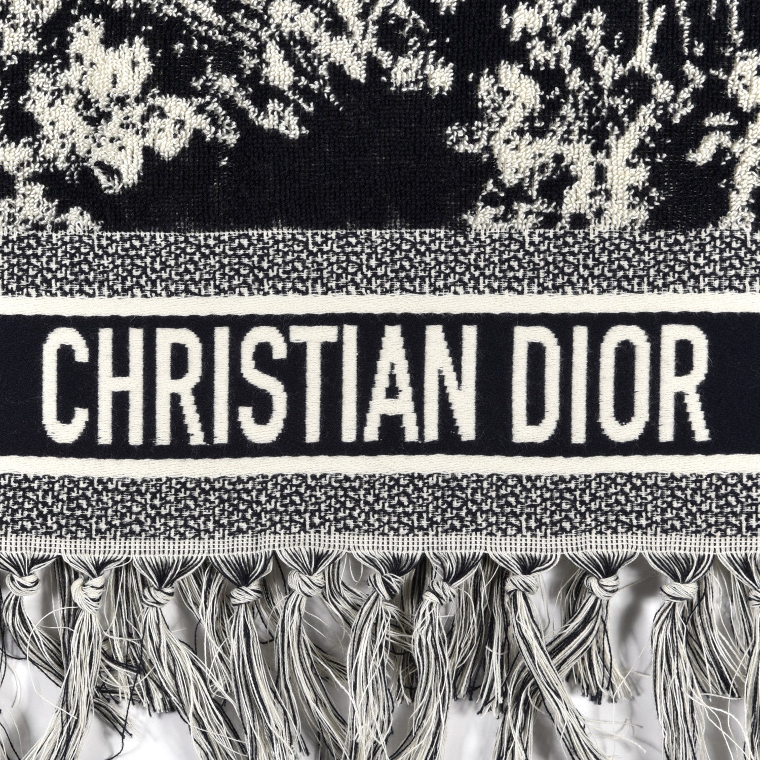 Christian Dior Cotton Toile De Jouy Reverse Towel Blue Ivory 3 of 4