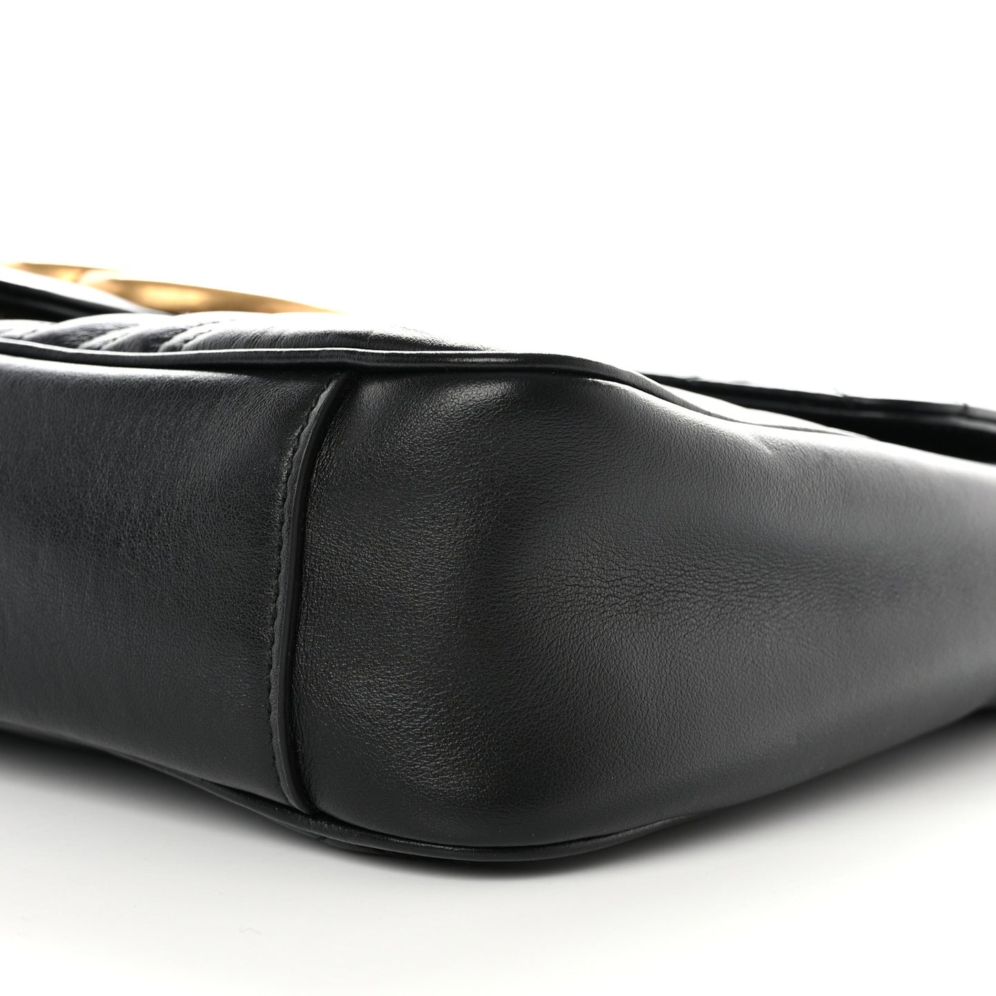 Calfskin Matelasse Medium GG Marmont Shoulder Bag Black