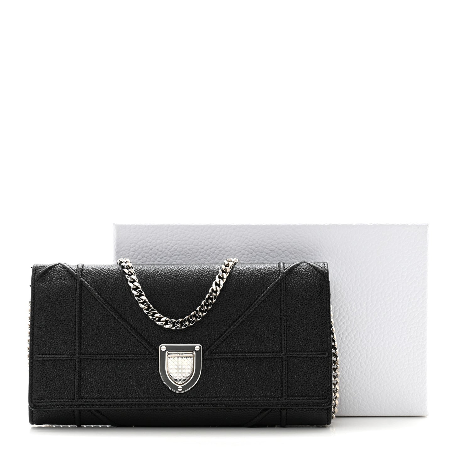 Grained Calfskin Diorama Croisiere Chain Wallet Black