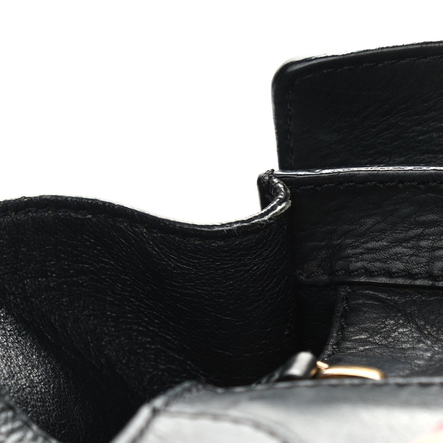 Smooth Calfskin Medium Phantom Luggage Black