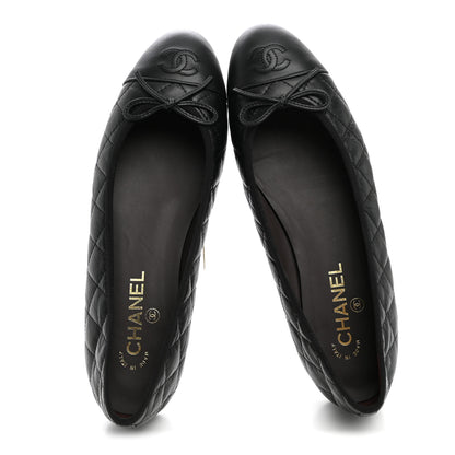 Chanel Aged Calfskin Quilted CC Cap Toe Ballerina Flats 41 Black 5 of 10