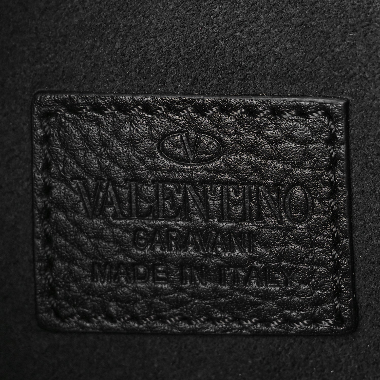Valentino Garavani Pebbled Calfskin Rockstud Rolling Envelope Clutch Black 6 of 8