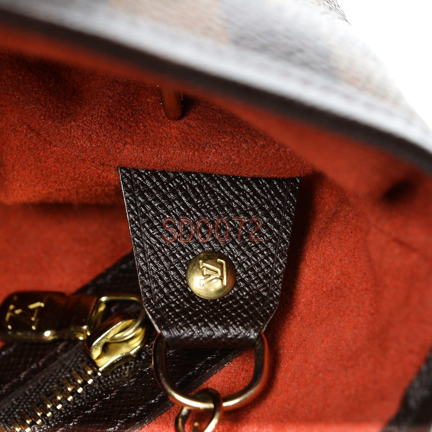 Louis Vuitton Damier Ebene Marais Bucket 23 8 of 8