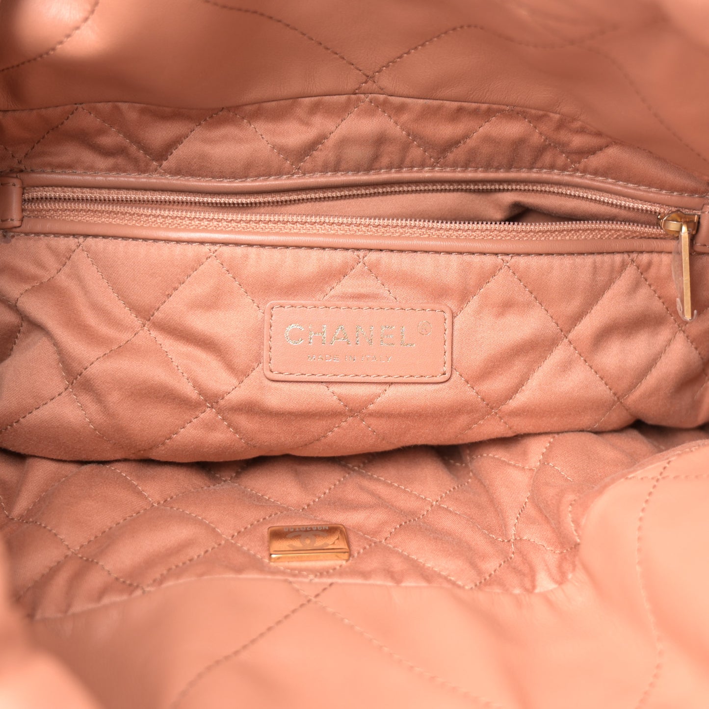 Shiny Calfskin Quilted Chanel 22 Brown