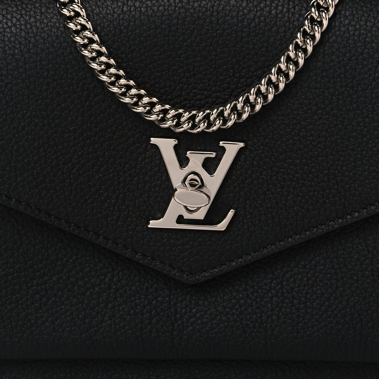 Soft Calfskin My Lockme Chain Pochette Black