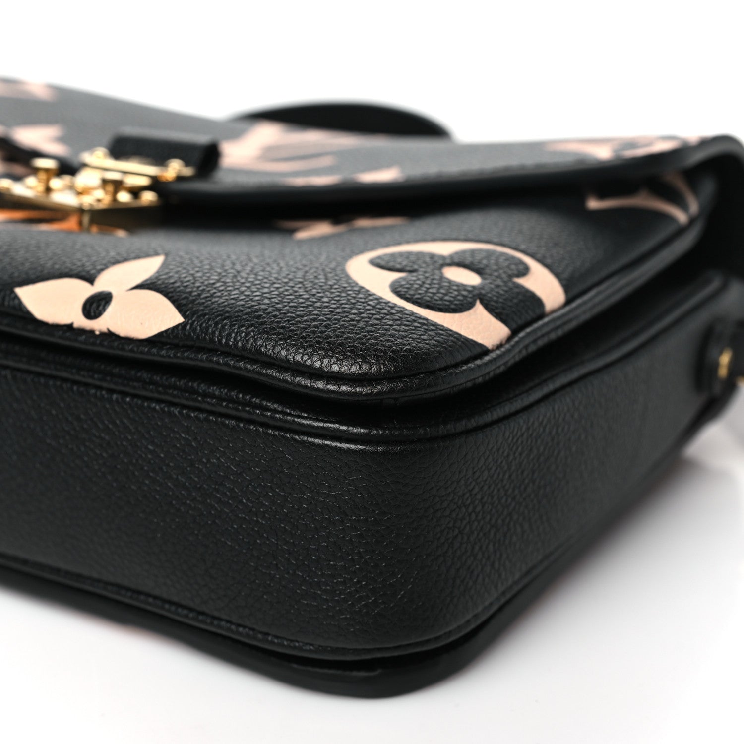 Louis Vuitton Empreinte Monogram Giant Pochette Metis Black Beige 9 of 9