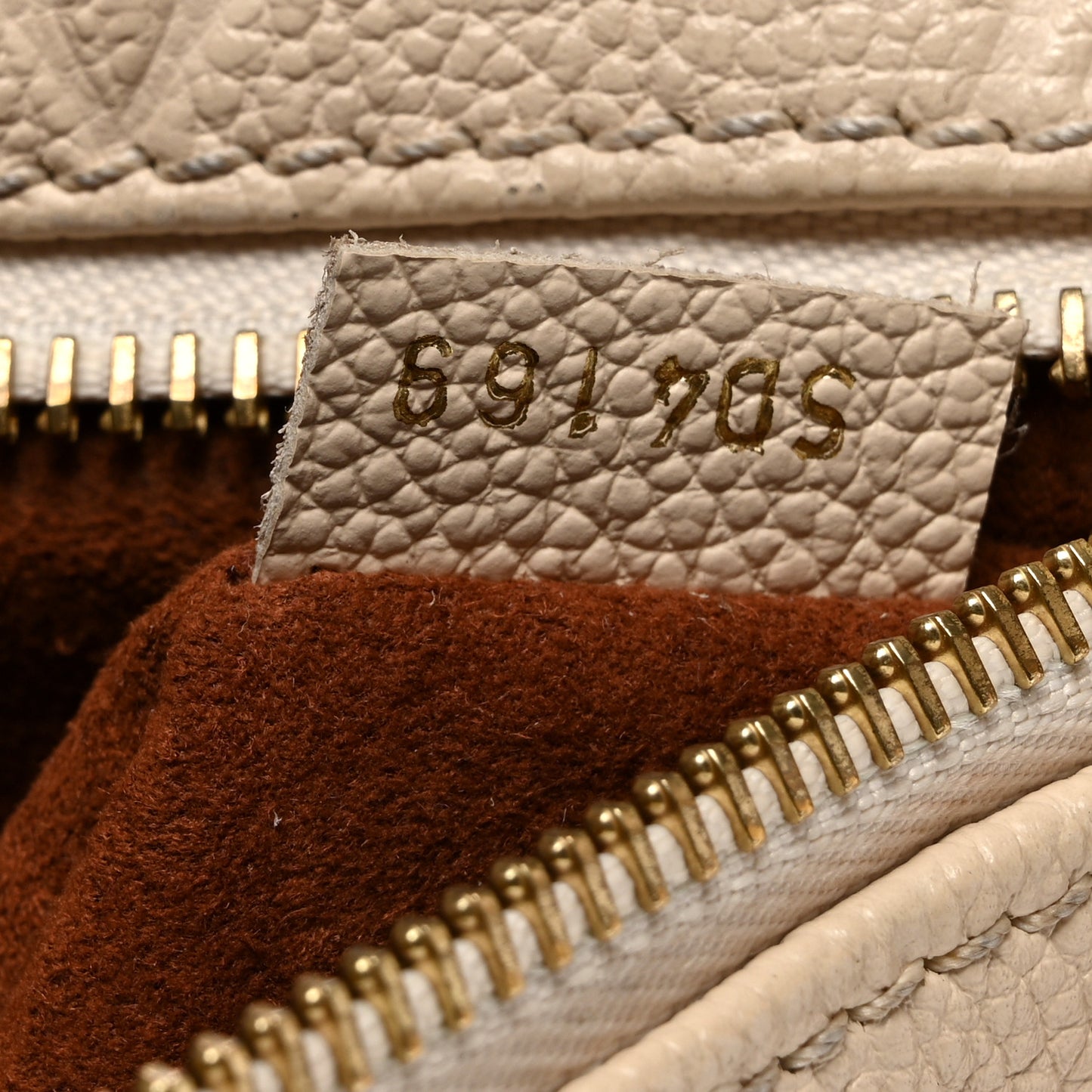 Empreinte BumBag Creme