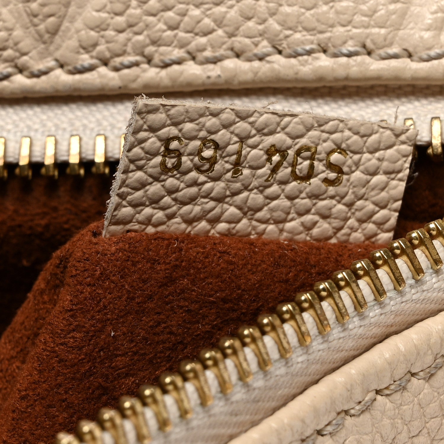 Louis Vuitton Empreinte BumBag Creme 7 of 12