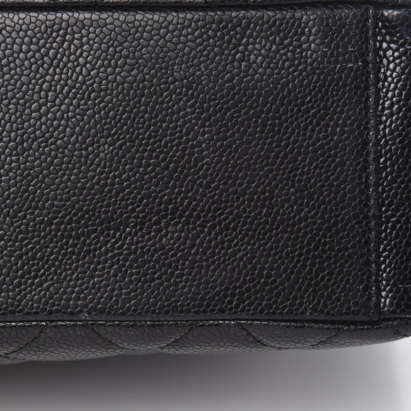 Caviar Quilted Petit Shopping Tote PST Black