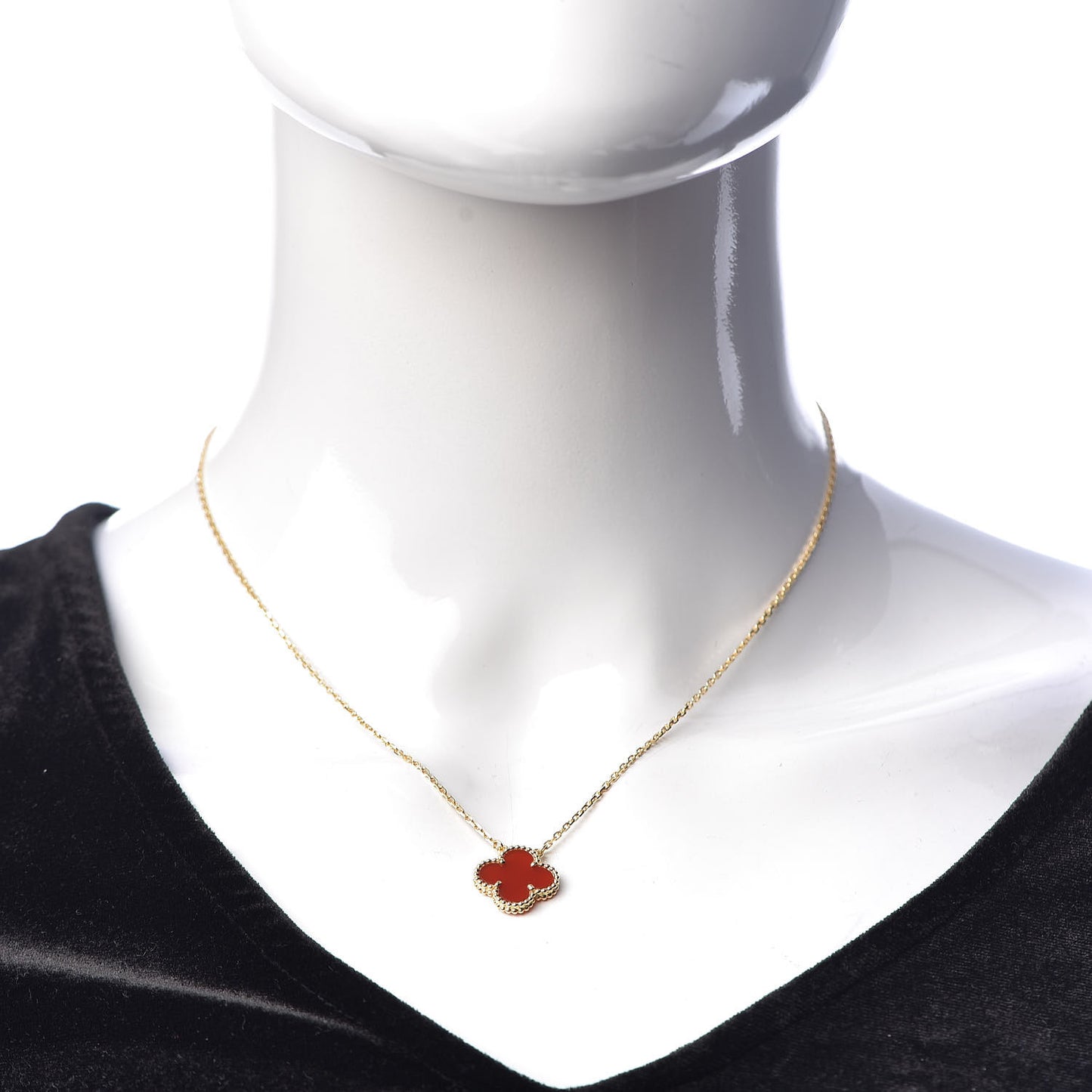 18K Yellow Gold Carnelian Vintage Alhambra Pendant Necklace