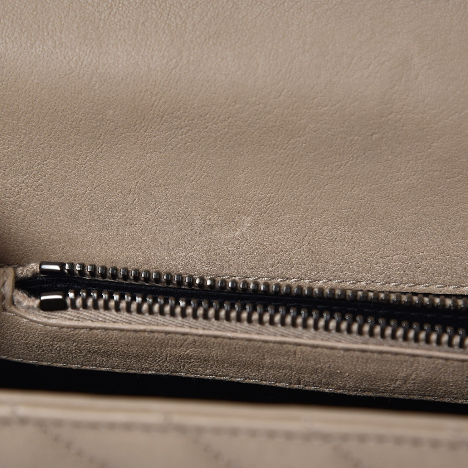 Saint Laurent Sheepskin Matelasse Chevron Monogram Large College Satchel Beige 9 of 15