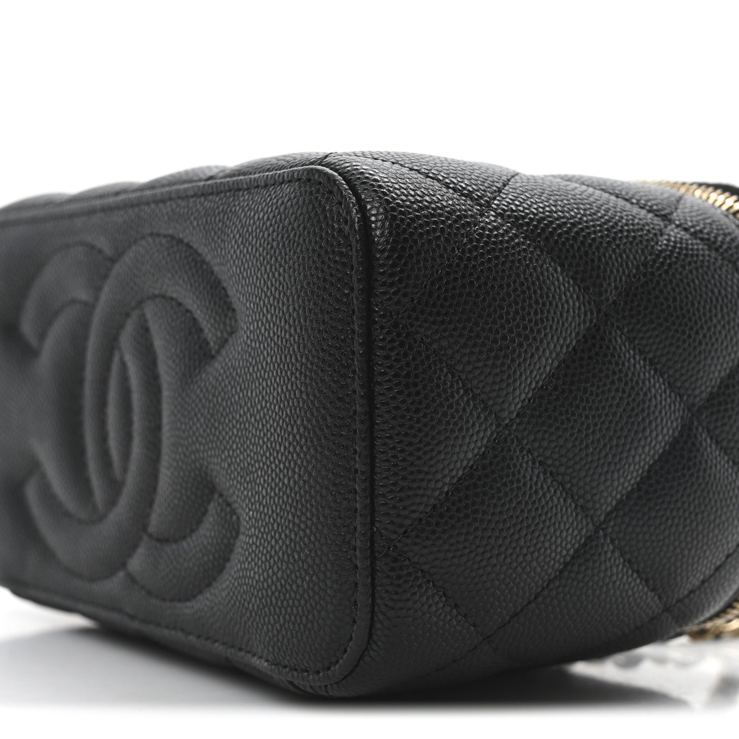 Caviar Quilted Small Vanity Case With Chain Black