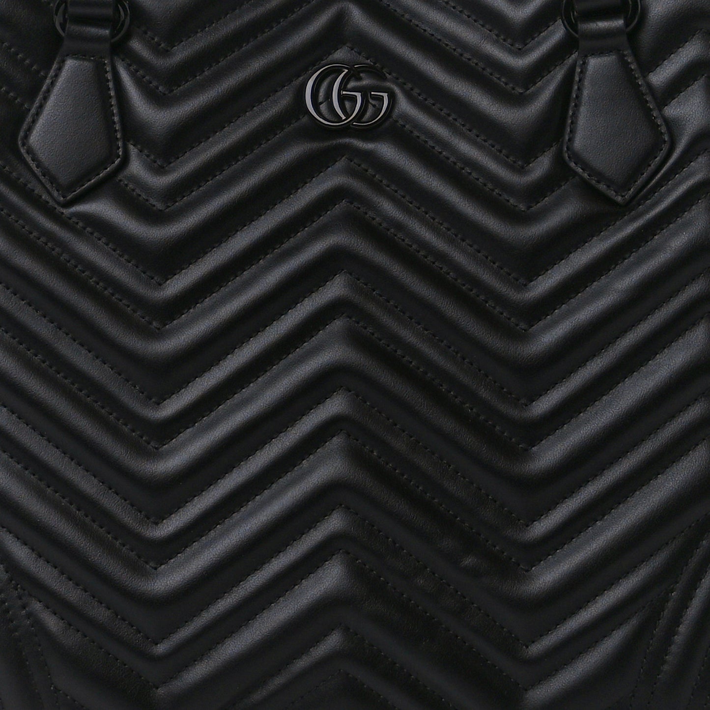 Calfskin Matelasse Monochrome Large GG Marmont Tote Bag Black