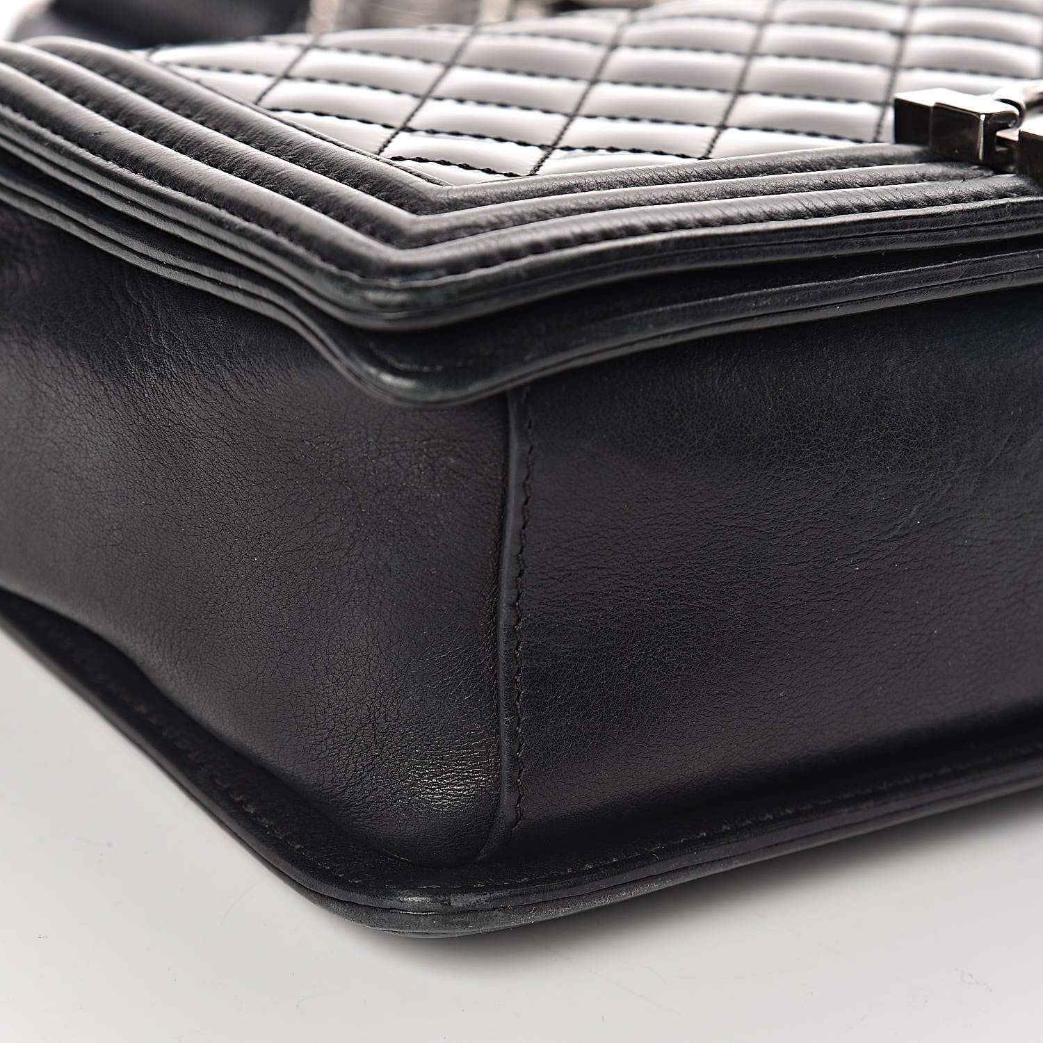 Chanel Glazed Calfskin Quilted Medium Boy Flap Black 16 of 24
