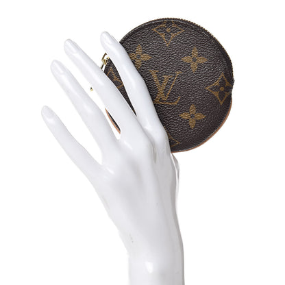 Louis Vuitton Monogram Round Coin Purse 2 of 6