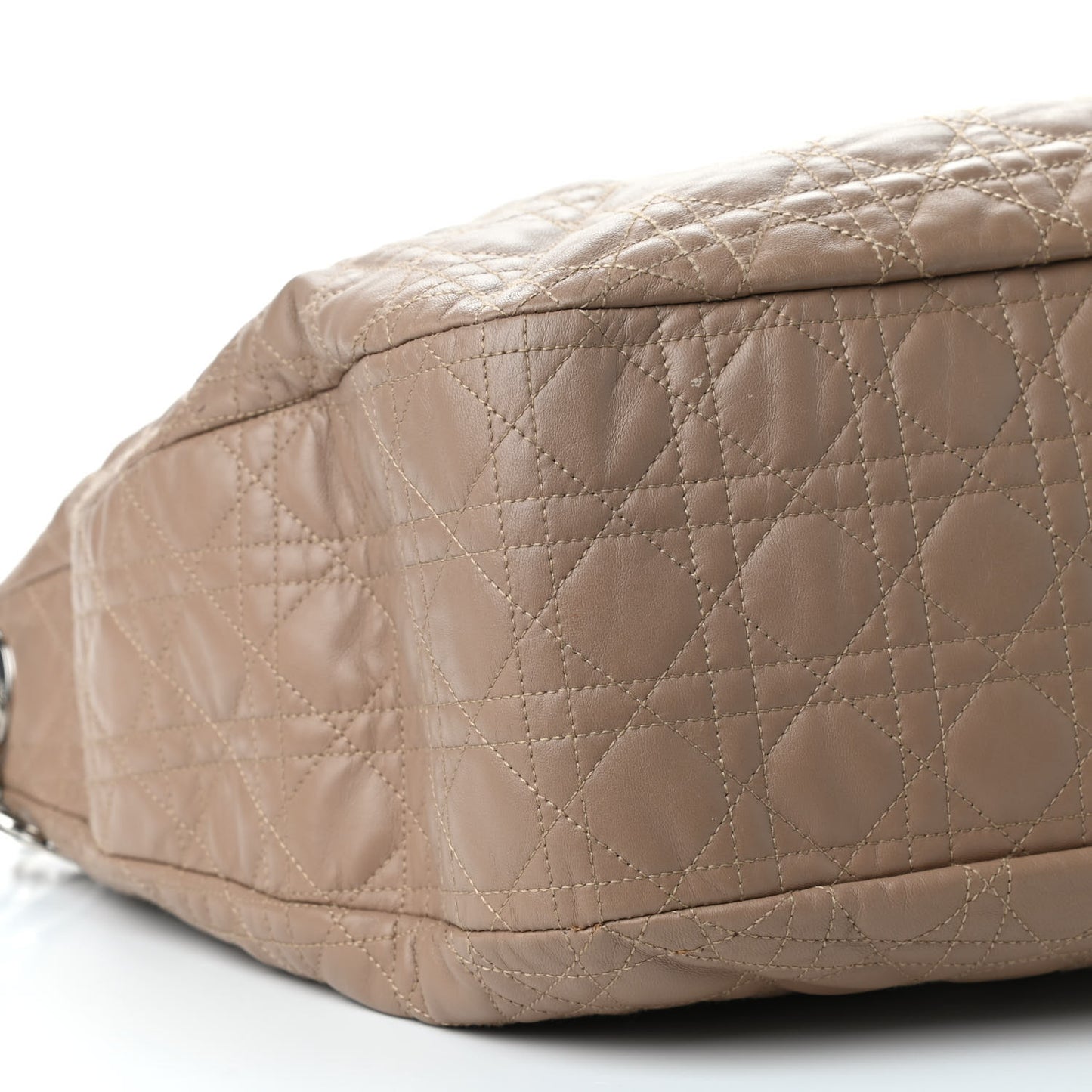 Lambskin Cannage Large Dior Soft Hobo Beige