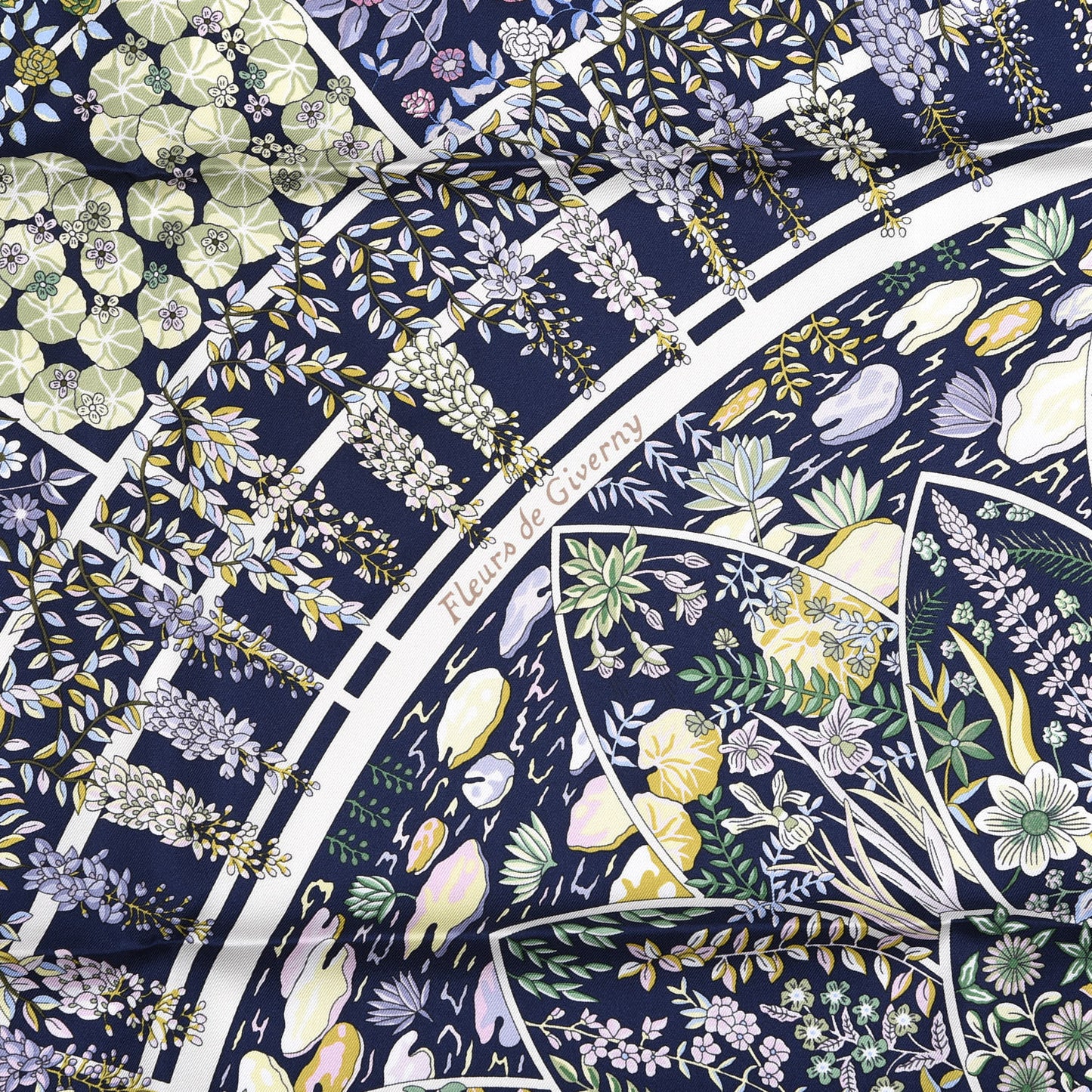 Silk Fleurs De Giverny Scarf 90
