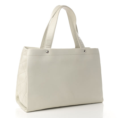 Chanel Caviar CC Tote White 4 of 16