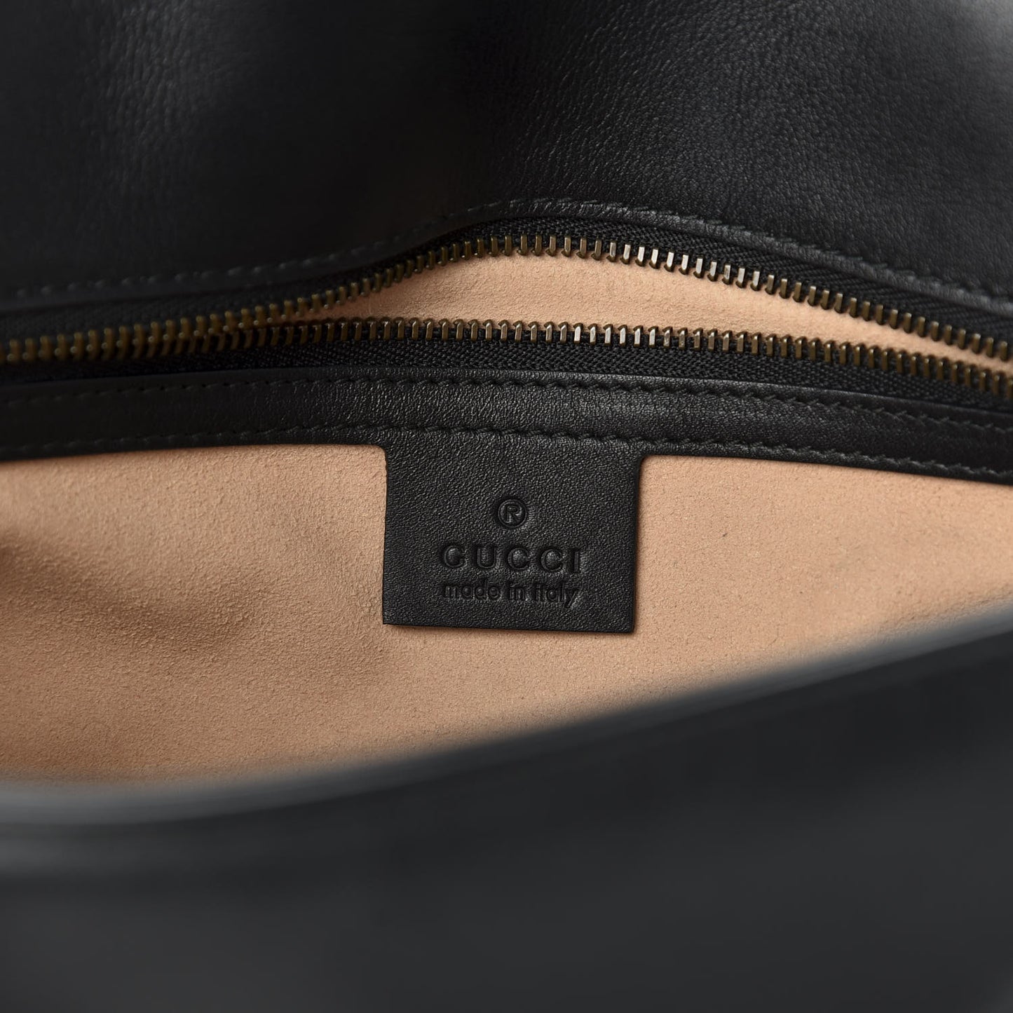 Calfskin Matelasse Small GG Marmont Shoulder Bag Black