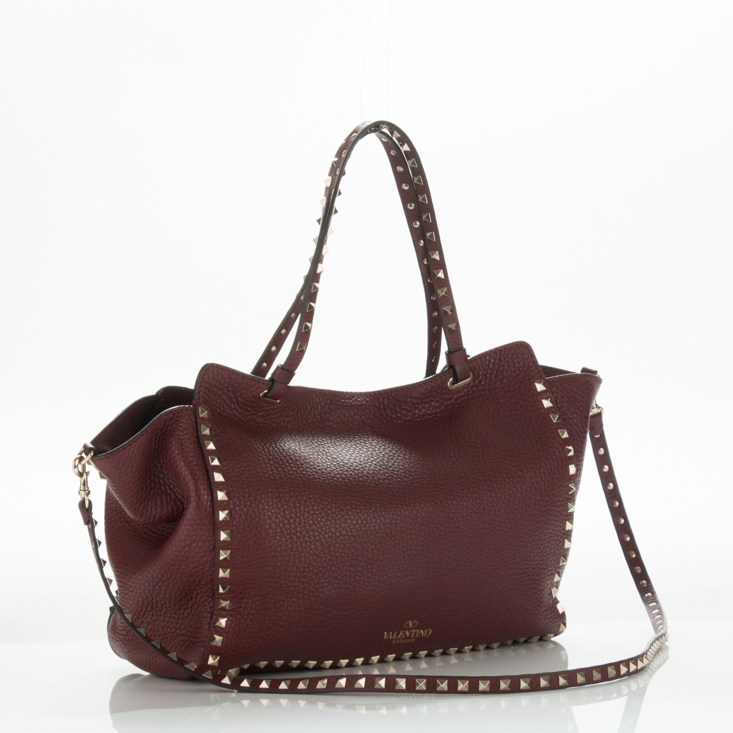 Pebbled Calfskin Medium Rockstud Tote Cremisi