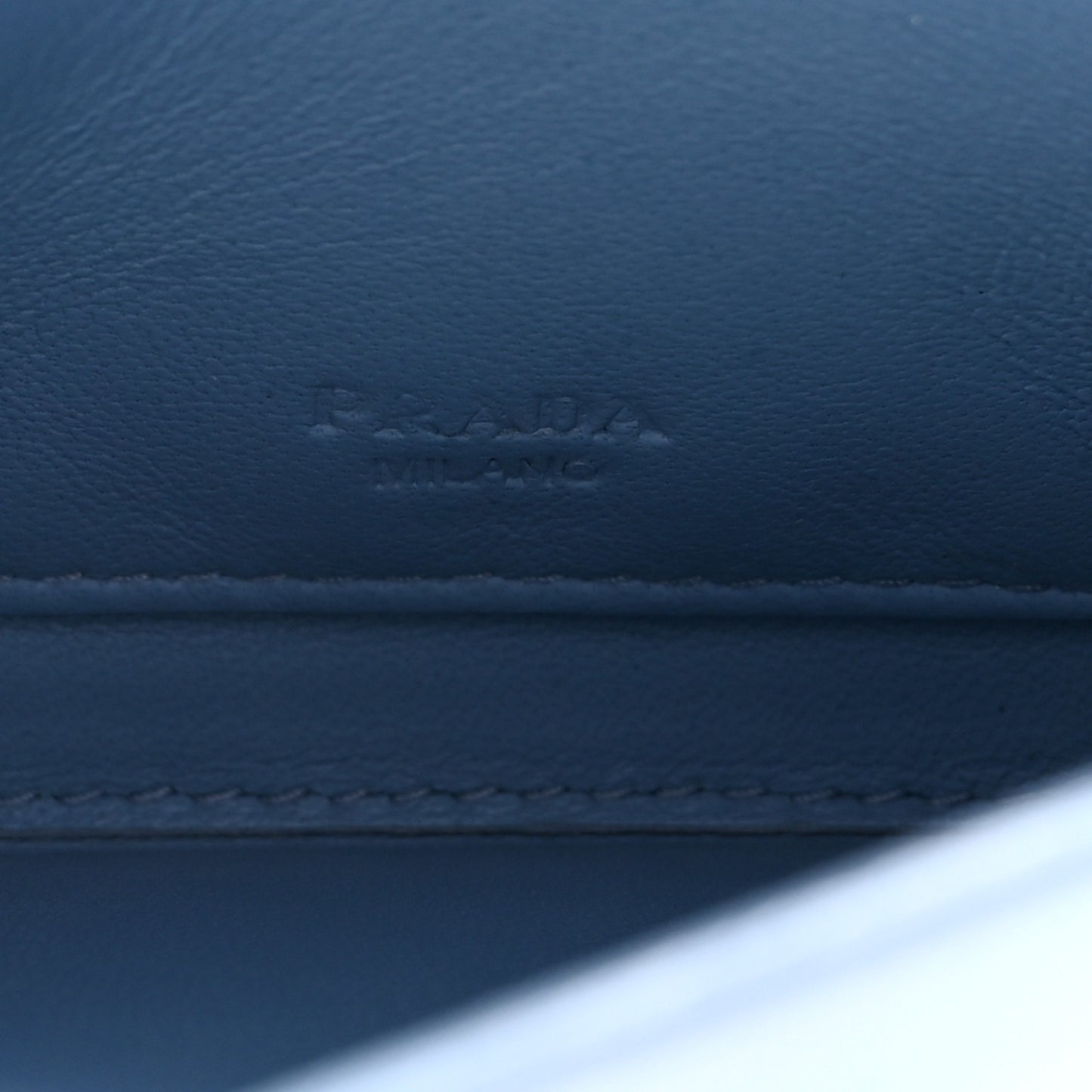 Saffiano Metal Pouch Astrale