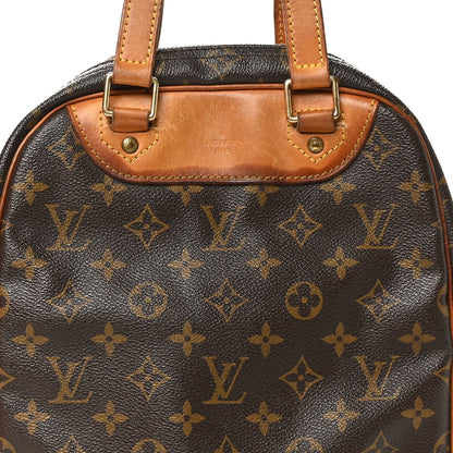 Louis Vuitton Monogram Excursion Shoe Bag 7 of 12