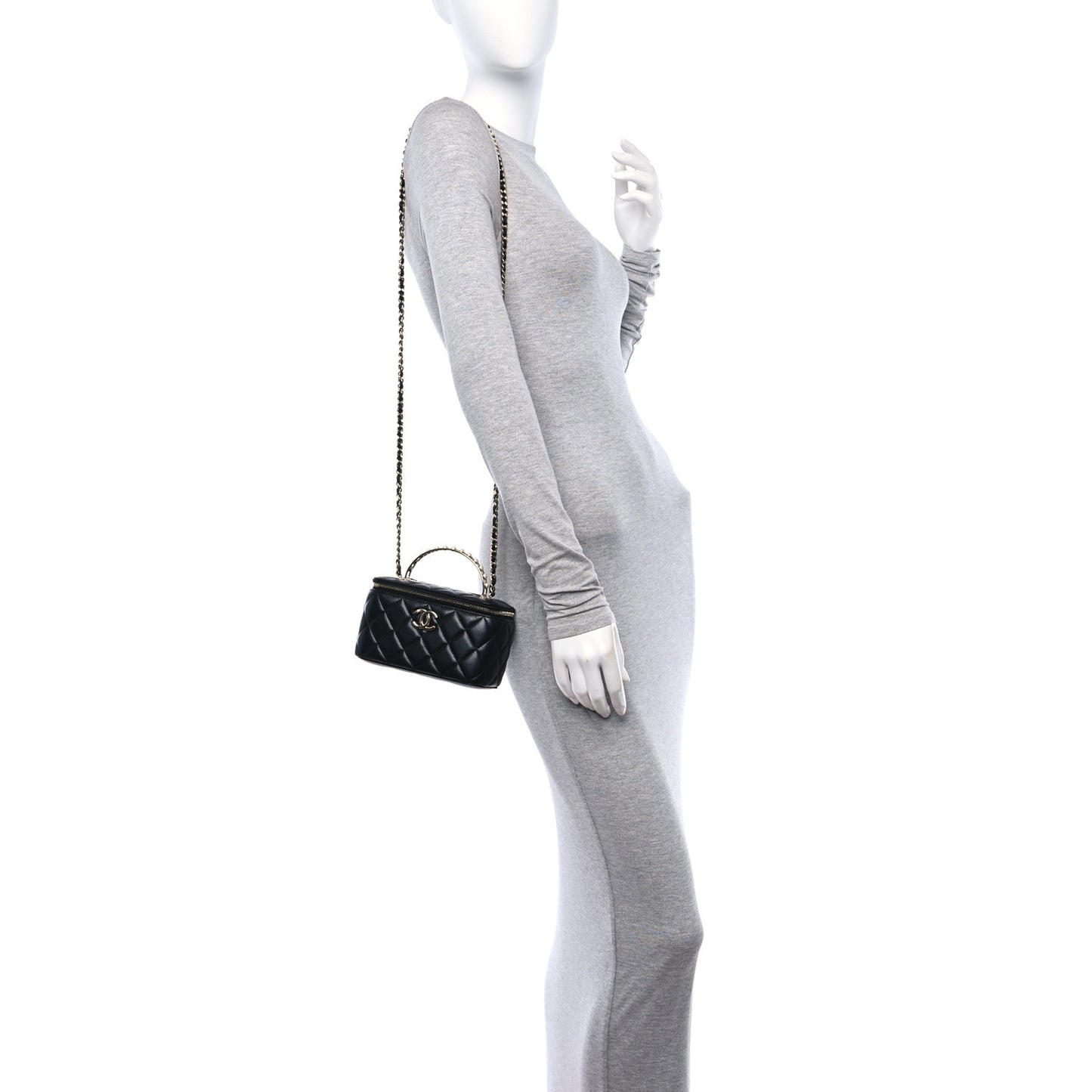 Lambskin Quilted Small Pearl Top Handle Vanity Case With Chain Black