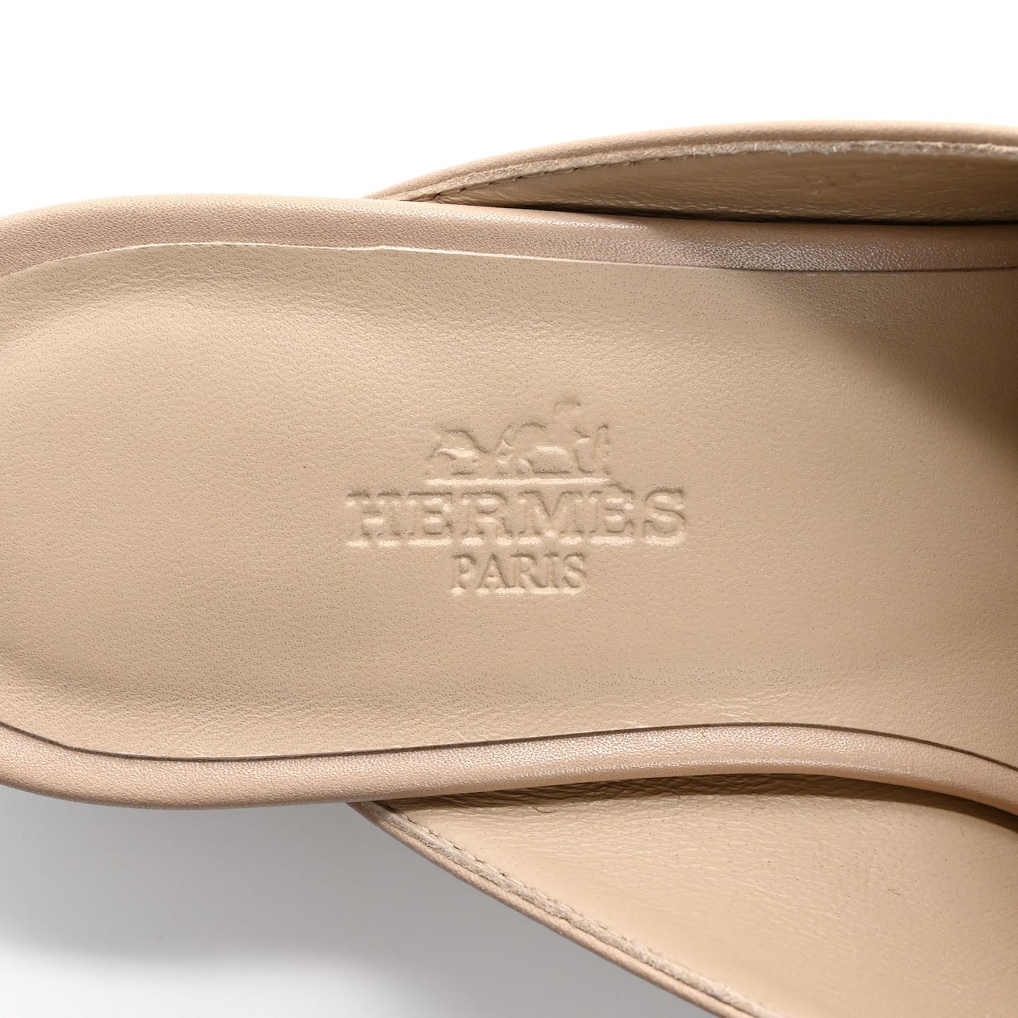 Shiny Lizard Calfskin Oz Mules 36 Beige Sarrazin