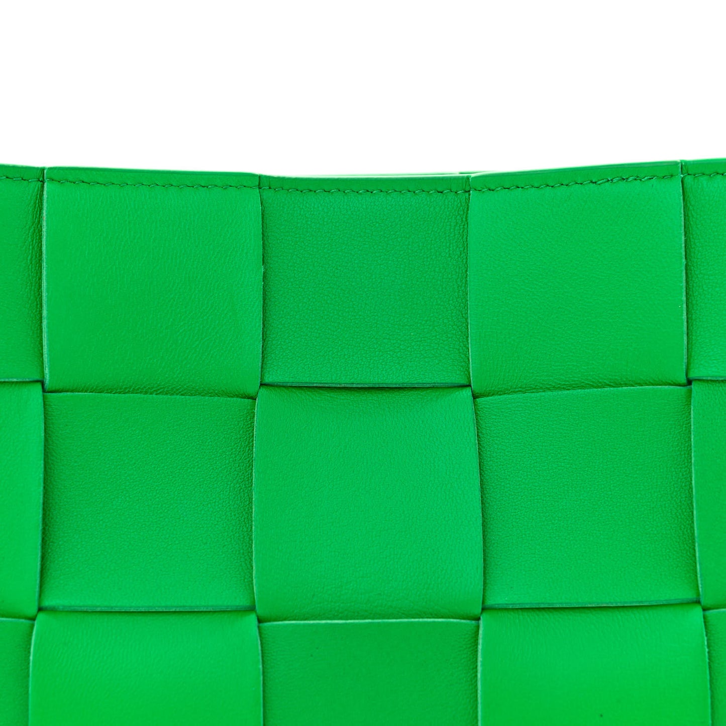 Calfskin Maxi Intrecciato Cassette Pouch On Strap Parakeet