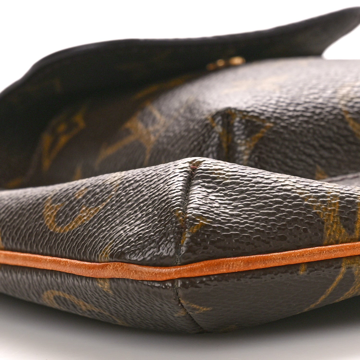 Louis Vuitton Monogram Partition Wristlet 7 of 8