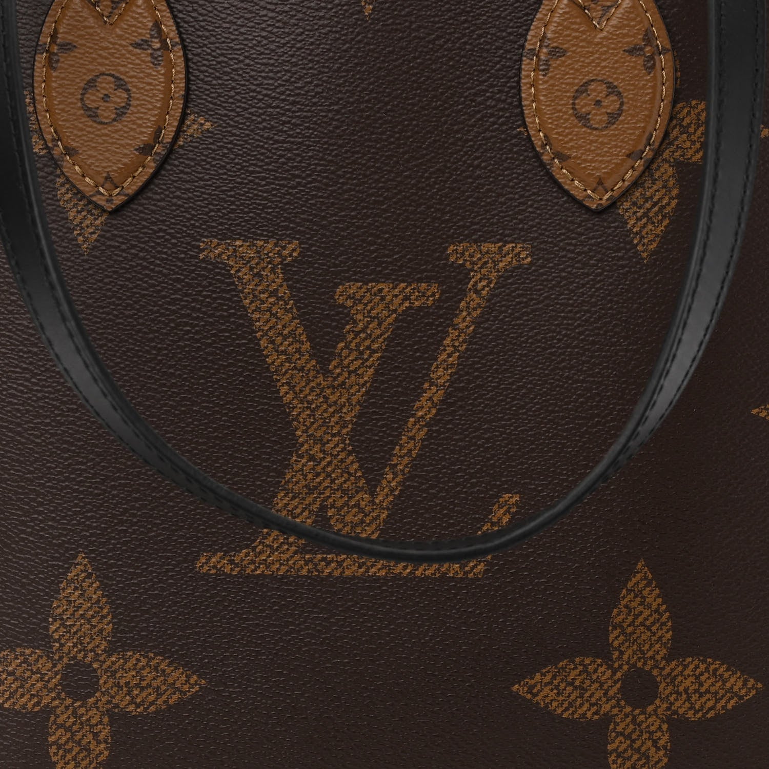 Louis Vuitton Reverse Monogram Giant Onthego MM 7 of 9