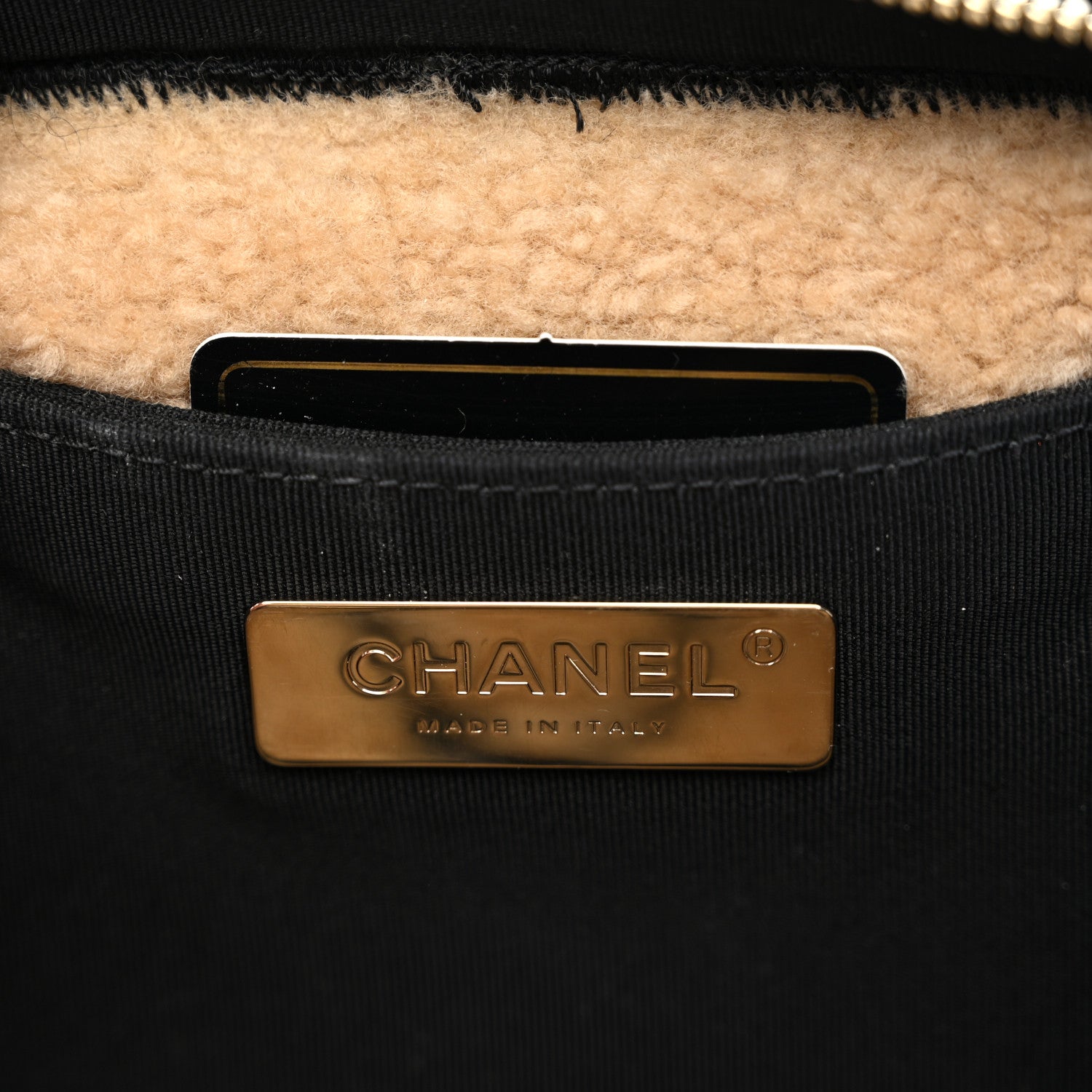 Chanel Shiny Crumpled Sheepskin Shearling Waist Bag Black Beige 6 of 10