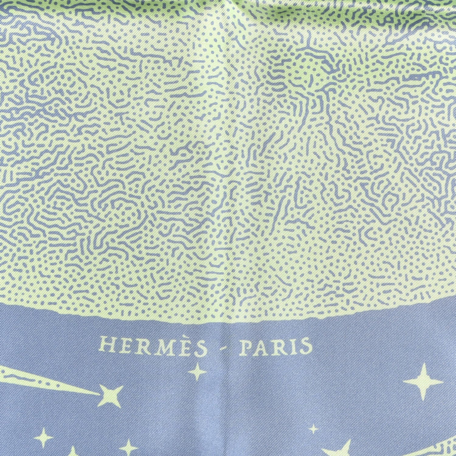 Hermes Silk Double Face Clair De Lune Scarf 90 Vieux Rose Jaune 3 of 5
