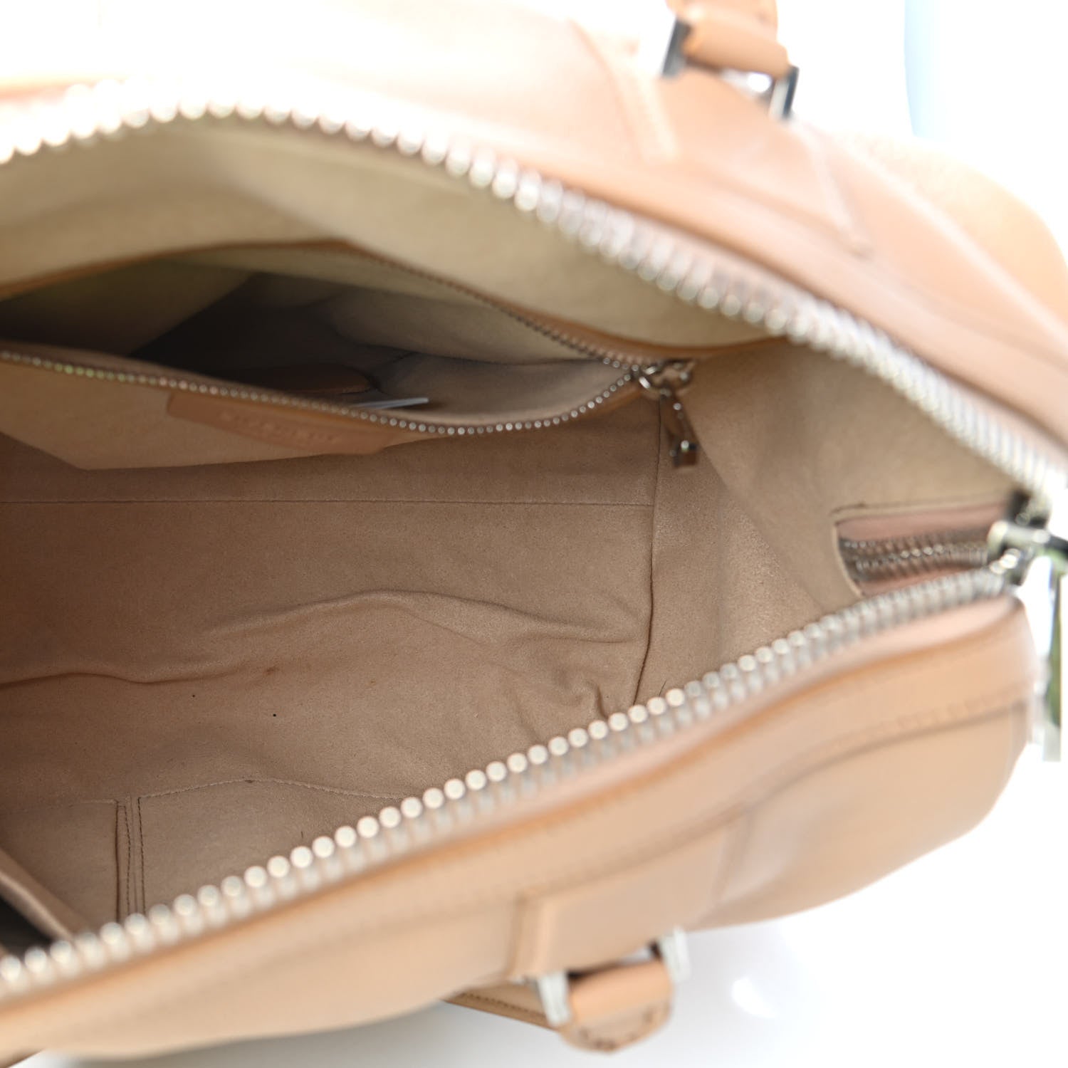 Givenchy Sugar Goatskin Medium Chain Animation Lucrezia Beige 5 of 10