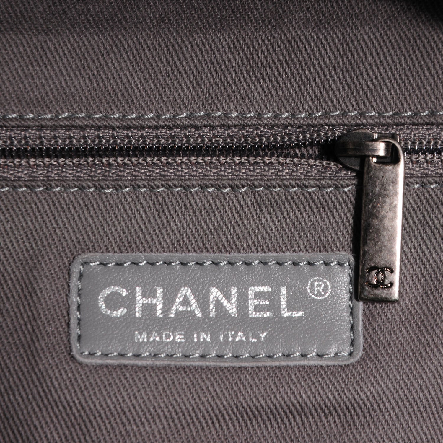 Chanel Calfskin Medium Stitch It Tote Green 6 of 7