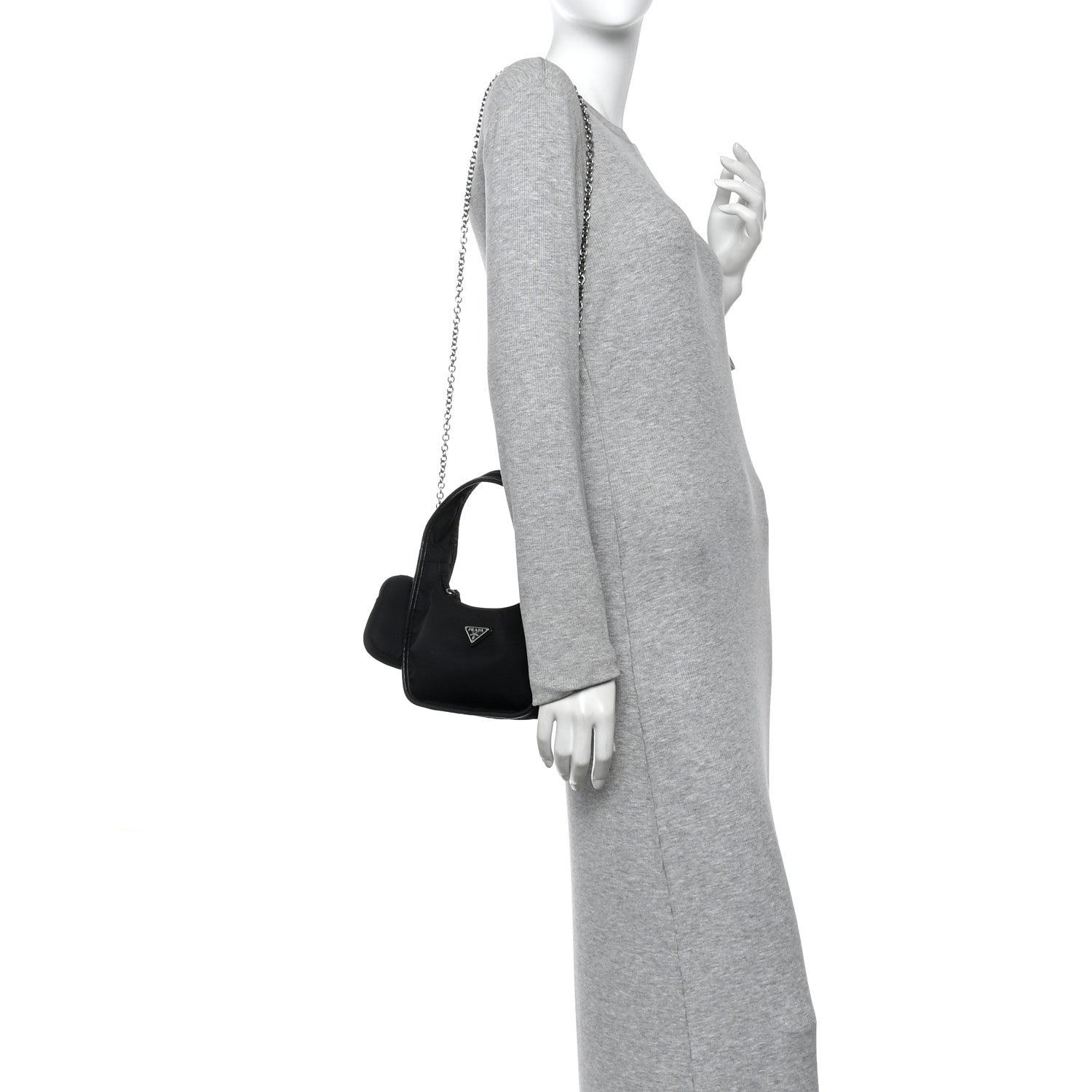 Prada Tessuto Nylon Re-Edition 1995 Bag Black 2 of 10