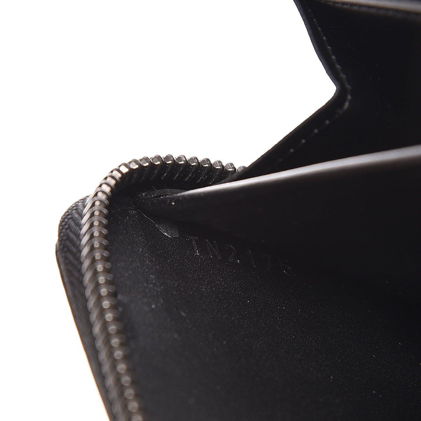 Calfskin Zippy Wallet Graphic Print