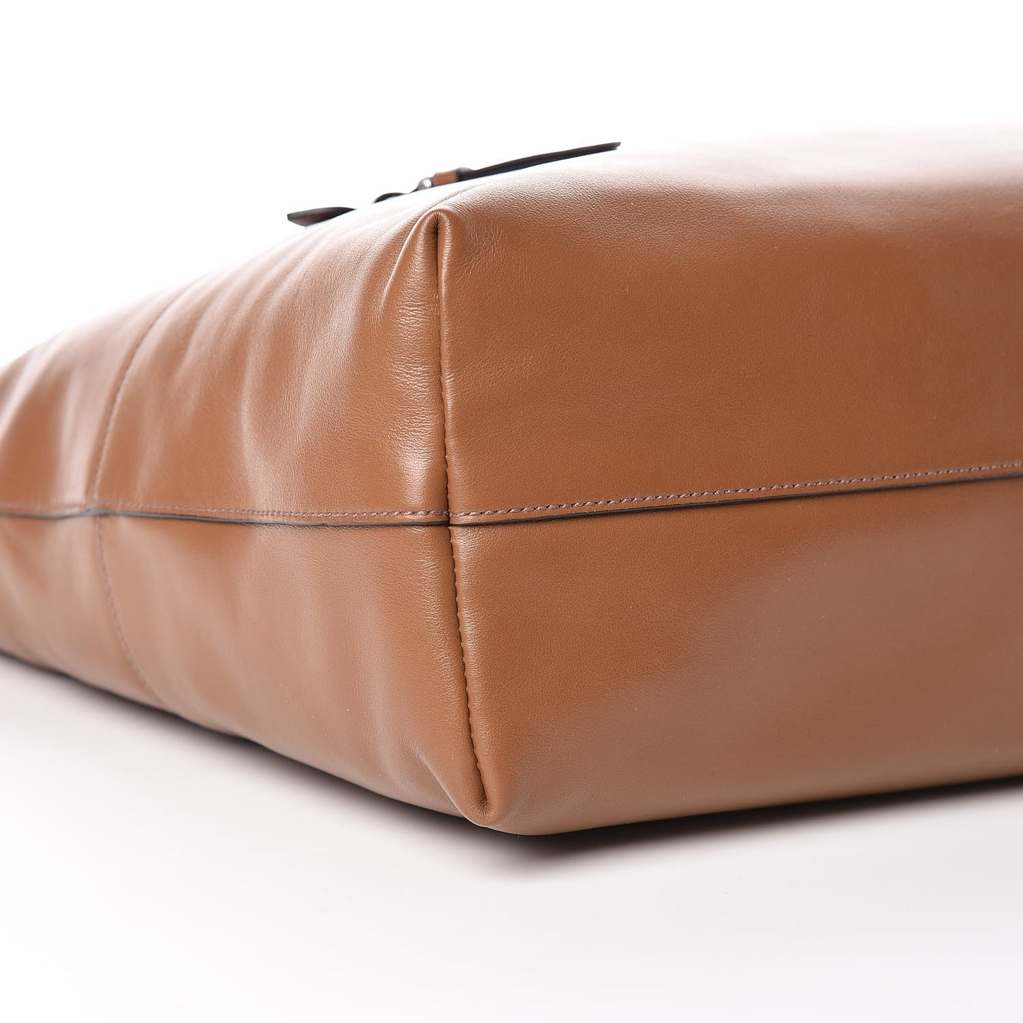 Vitello Soft Shopping Tote Cannella