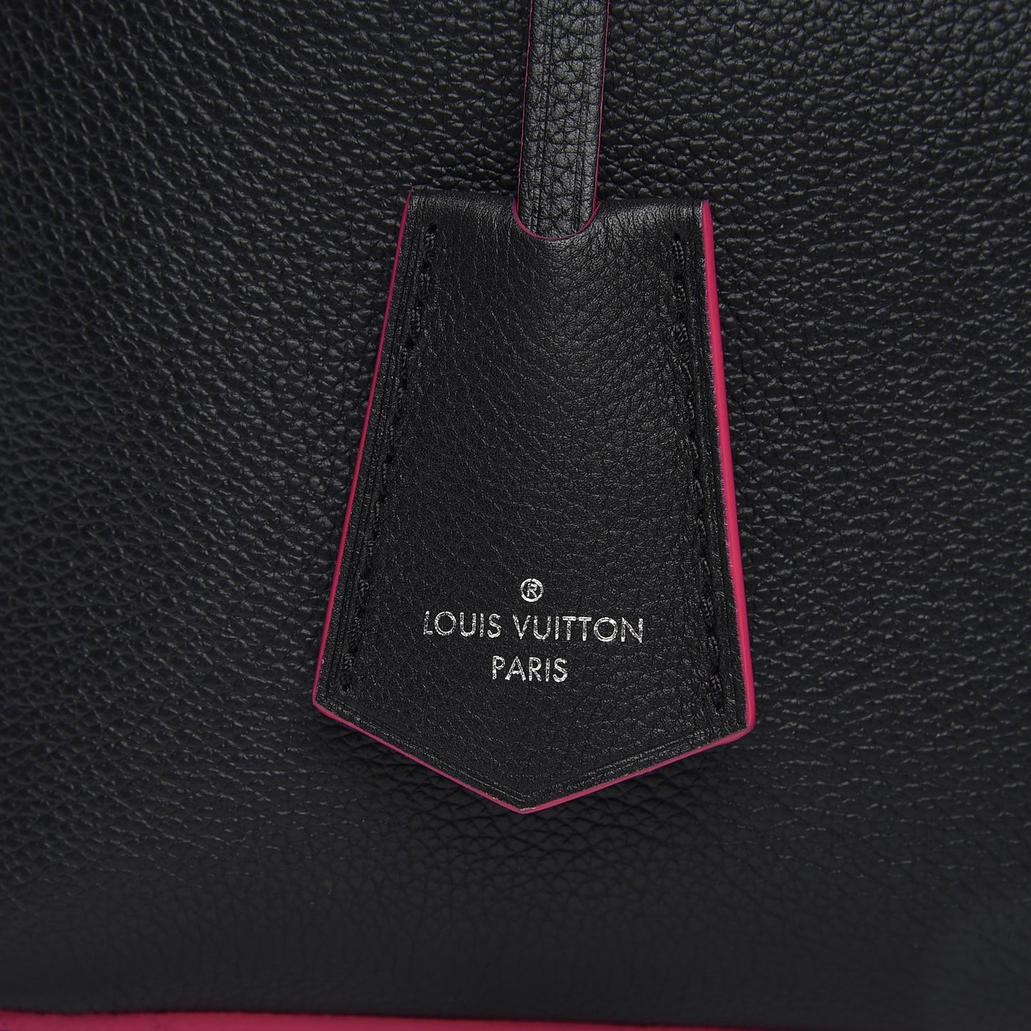 Calfskin Lockme Bucket Black