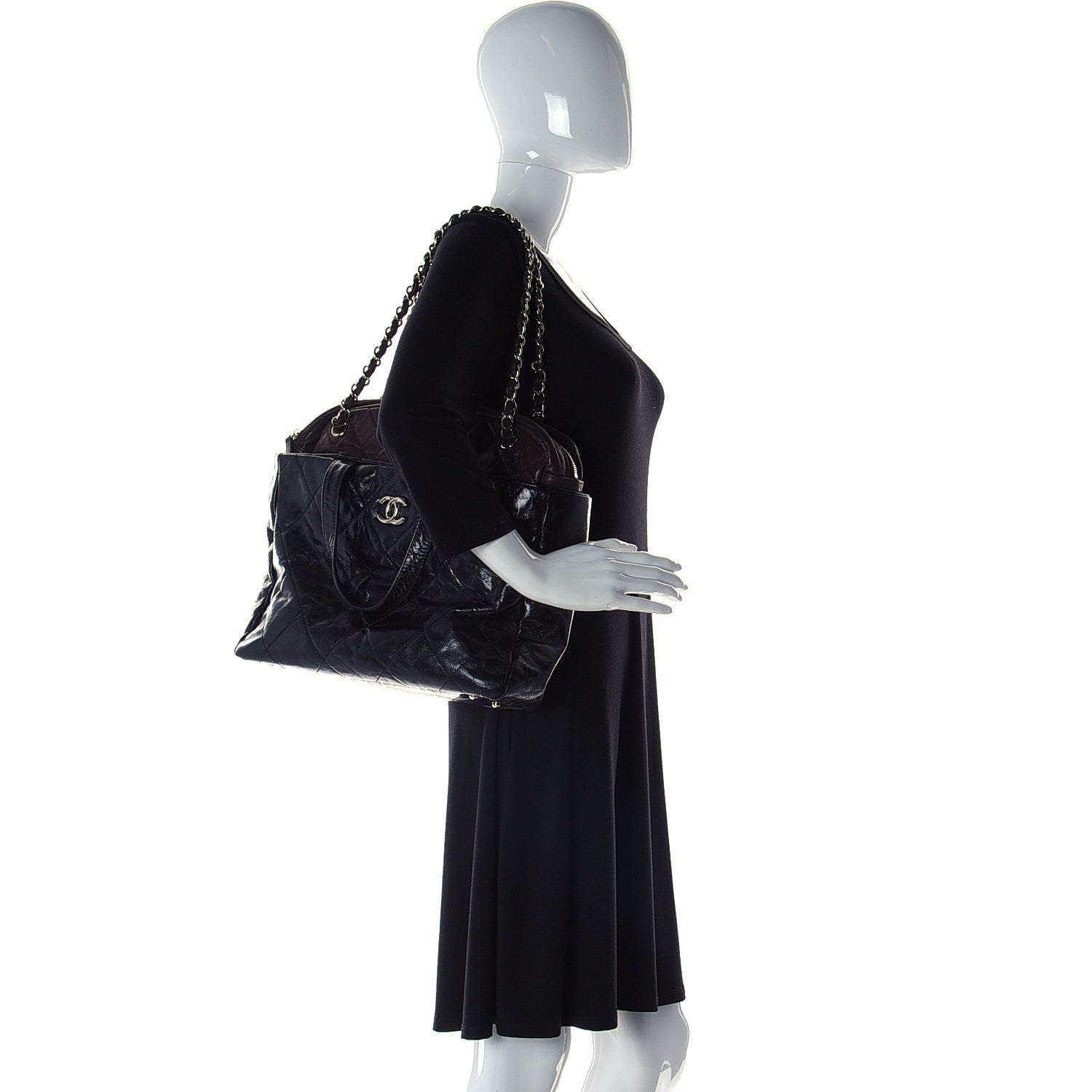 Chanel Glazed Calfskin Lambskin Portobello Tote Black 2 of 11