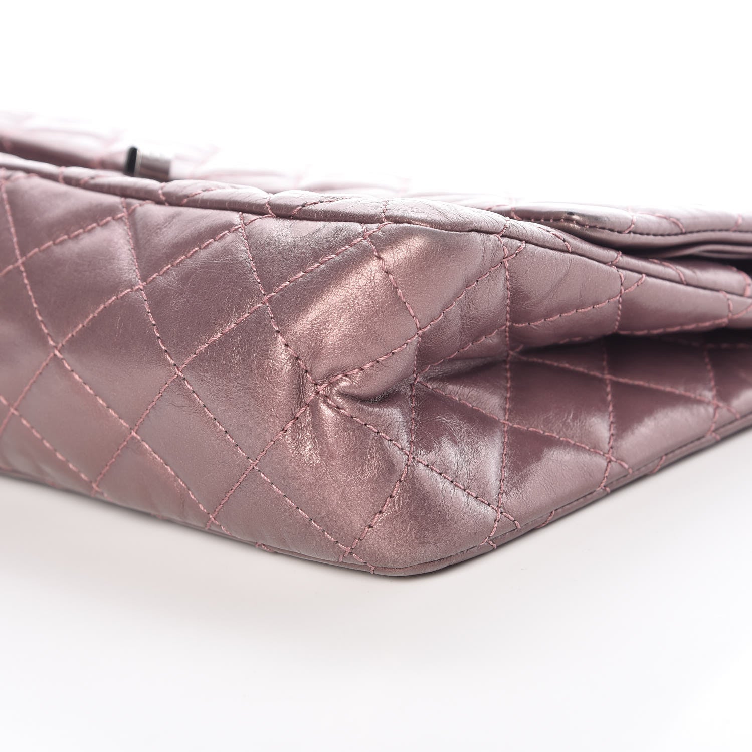 Chanel Metallic Aged Calfskin Quilted 2.55 Reissue 226 Flap Rose Fonce 9 of 11