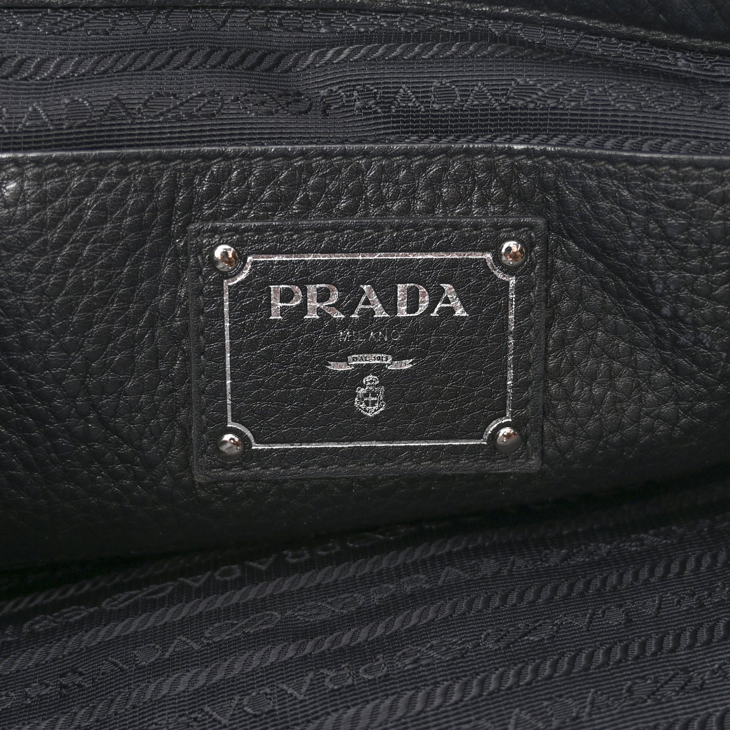 Vitello Phenix Tote Black
