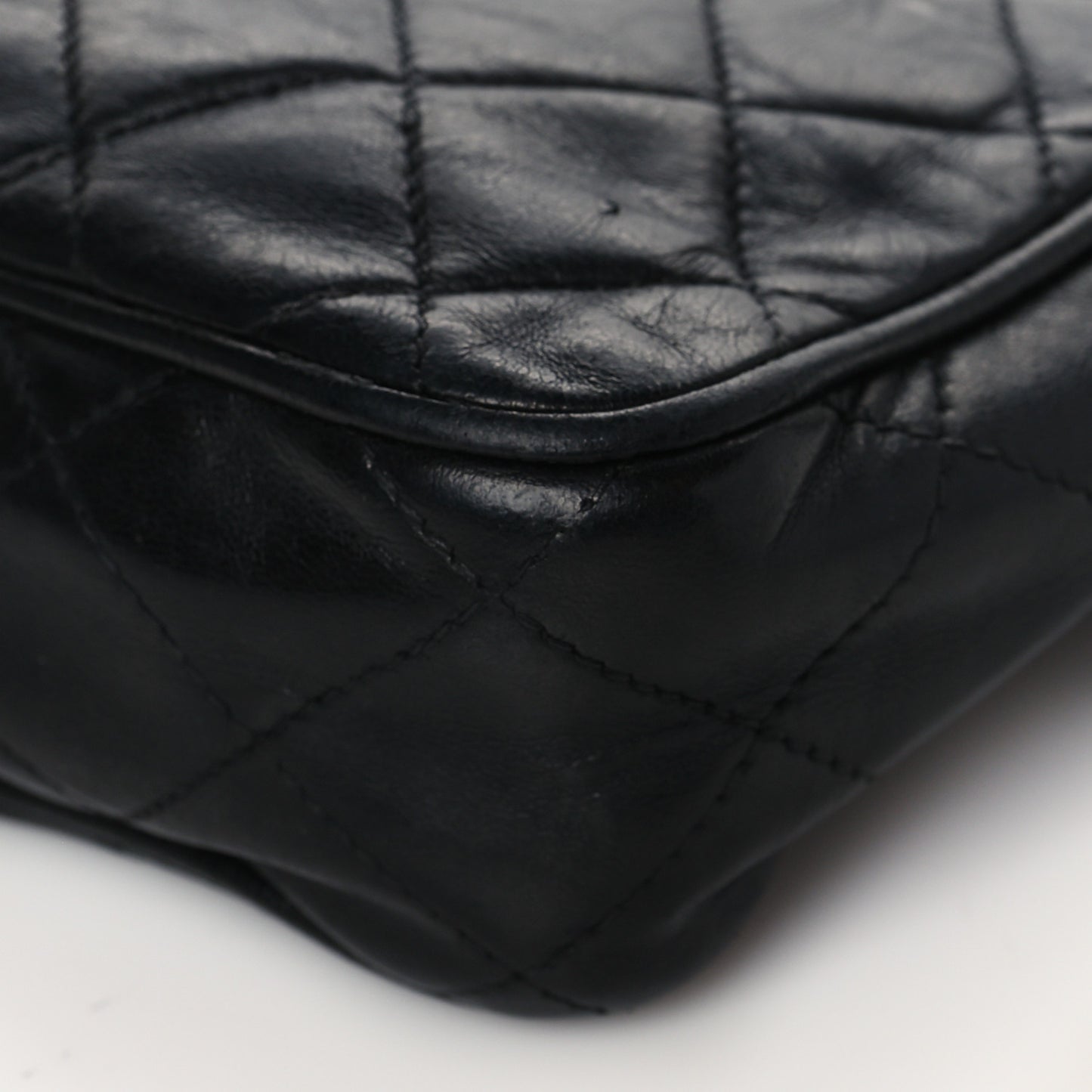 Lambskin Quilted Tassel Camera Case Black