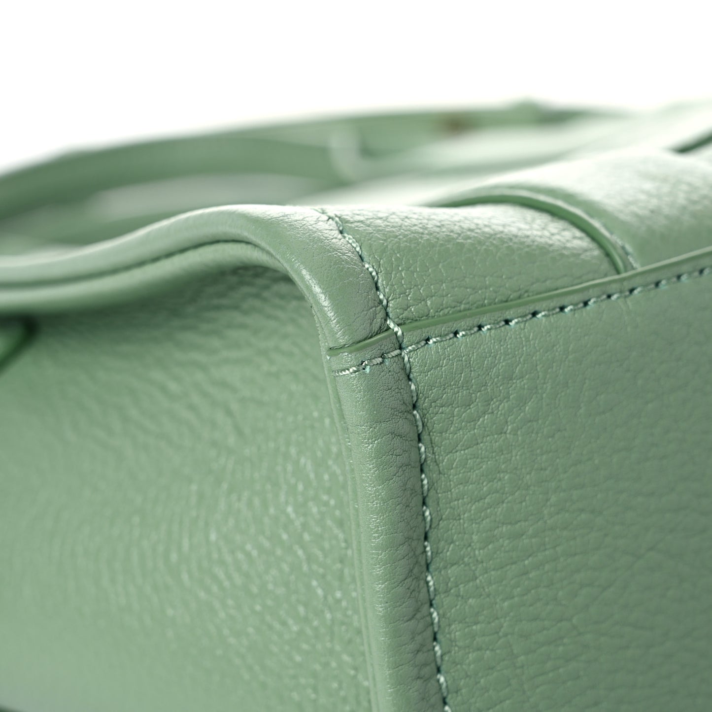 Grained Calfskin Small The Tote Bag Aspen Green
