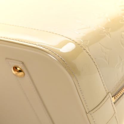 Louis Vuitton Vernis Alma GM Blanc Corail 10 of 18