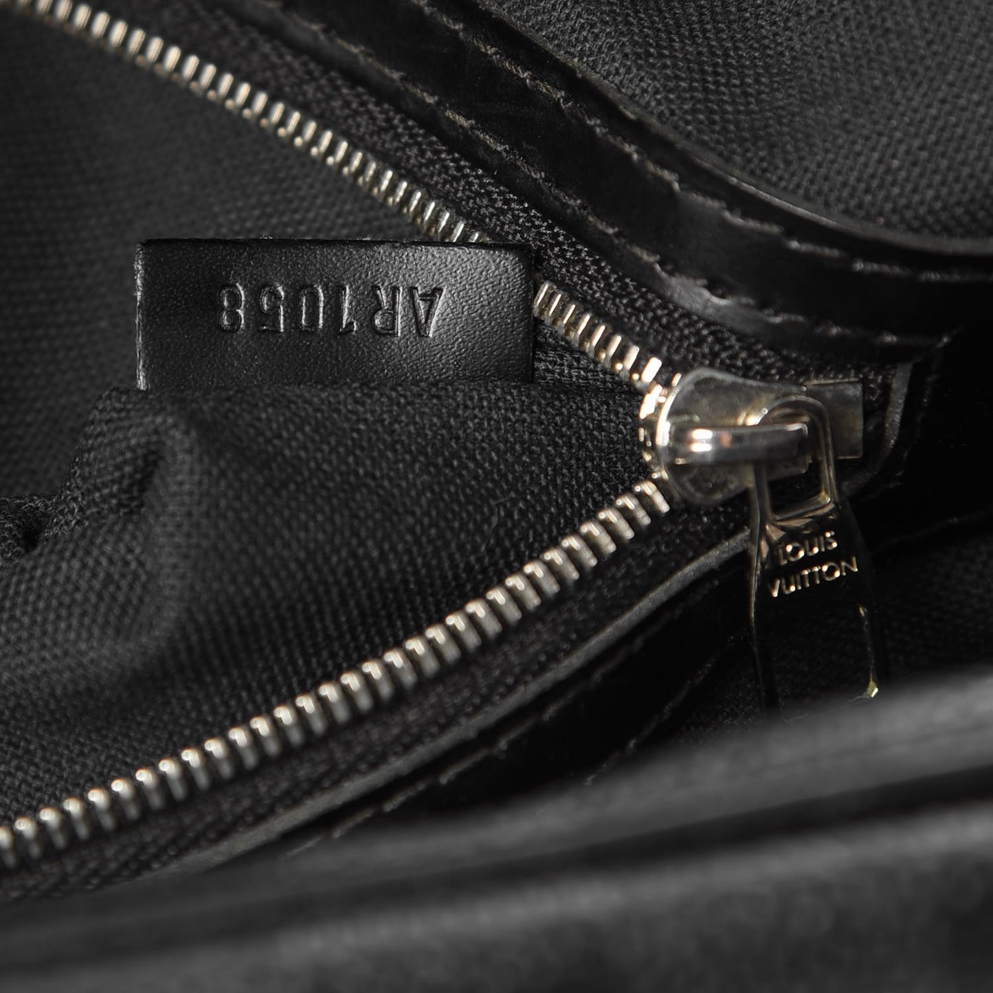 Damier Graphite Sac Leoh Messenger Bag