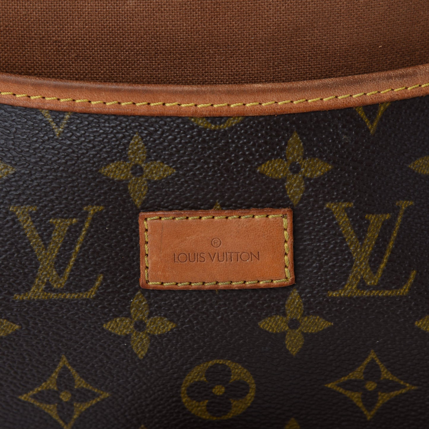 Monogram Saumur 35